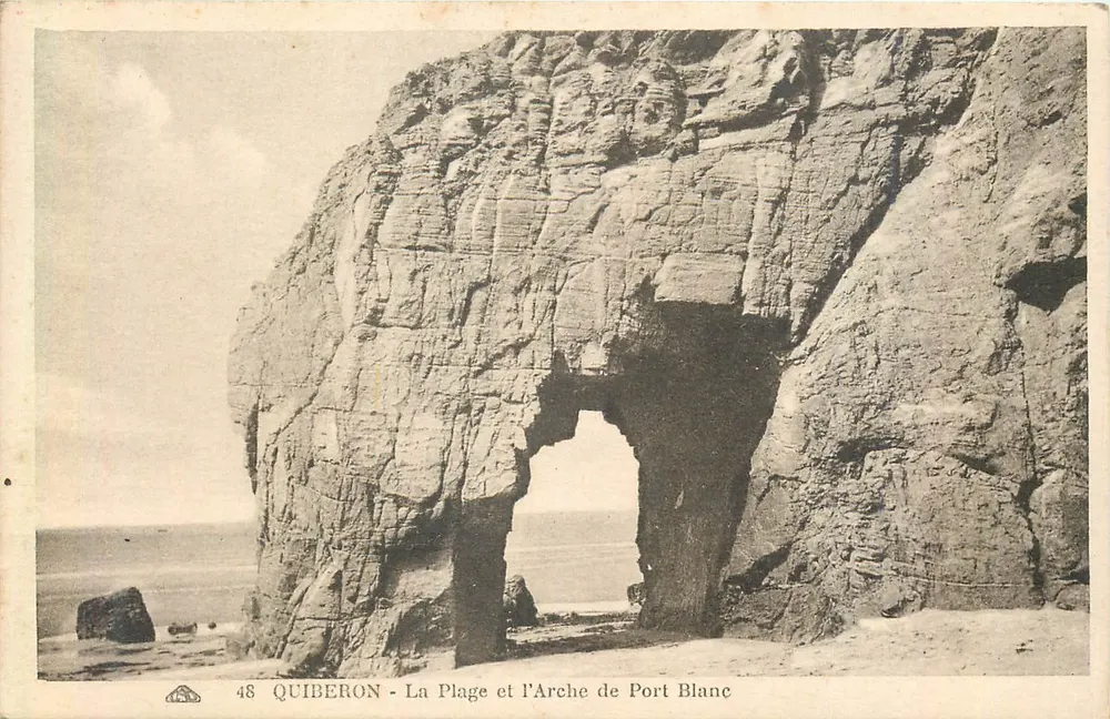 Quiberon - La Plage et l'Arche de Port Blanc — série 48, éditée par l'Académie des Arts Photomécaniques, Strasbourg - Recto