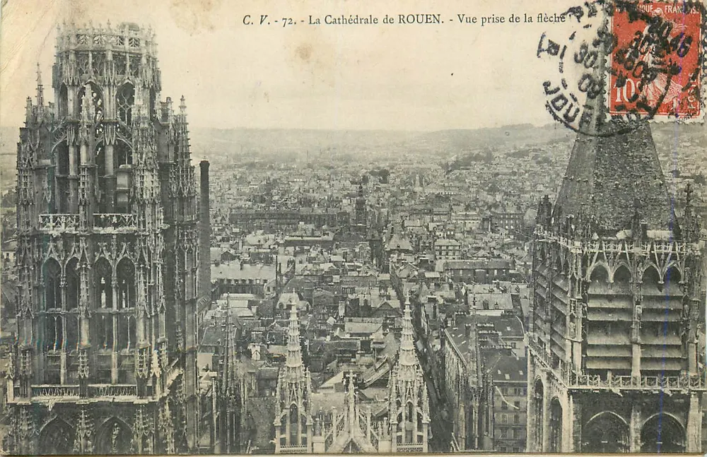 Cathédrale de Rouen — Vue prise de la flèche — C.V. - 72 — Éditeur impr. sur la carte - Recto