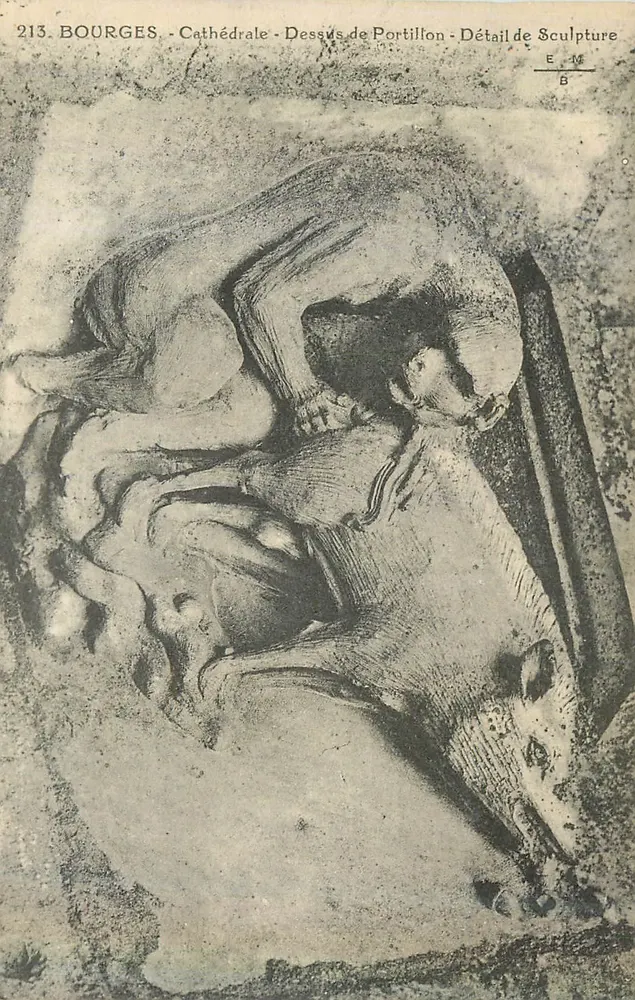 Bourges - Kathedrale - Oberseite des Portals - Detail der Skulptur - Vorderseite