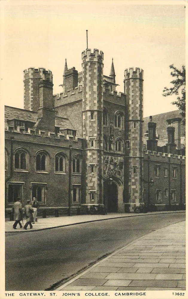 The Gateway, St. John's College, Cambridge — Uitgever J. Salmon Ltd. n° 13602 - Voorkant