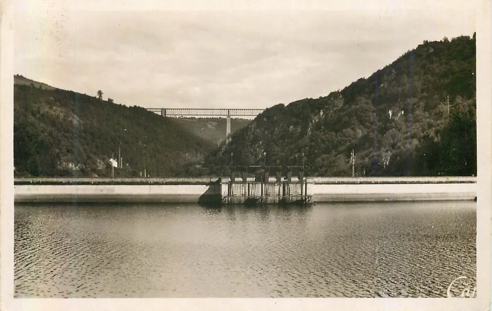 Viaduto dos Fades e o barragem — editor « REAL-PHOTO » C.A.P. PARIS - Frente