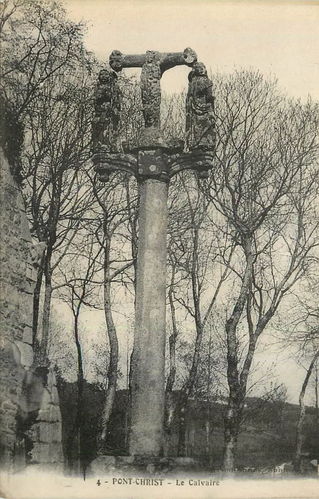 Pont-Christ - O Calvário — Cruz calvária esculpida com figuras, editor desconhecido, n°4 - Frente