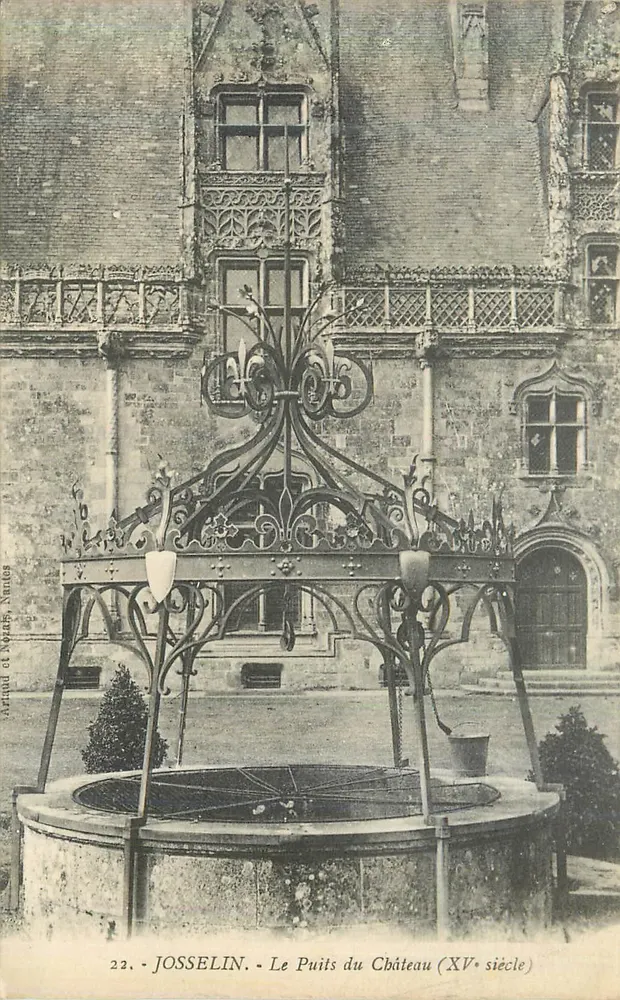 Josselin - O Poço do Castelo (século XV) — editor Arrigaud et Noyales, Nantes, n° 22 - Frente