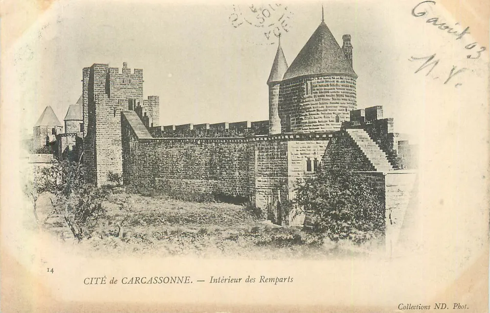 Cité de Carcassonne — Innenansicht der Mauern — Collections ND. Phot. - Vorderseite