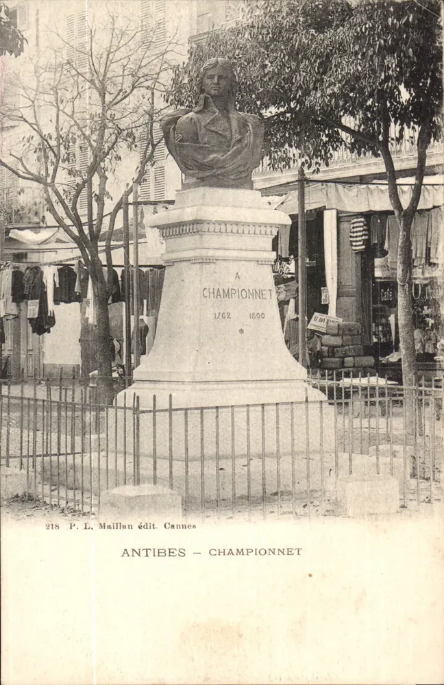 Antibes - Championnet — busto comemorativo — P. L. Maillan édit. Cannes - Frente