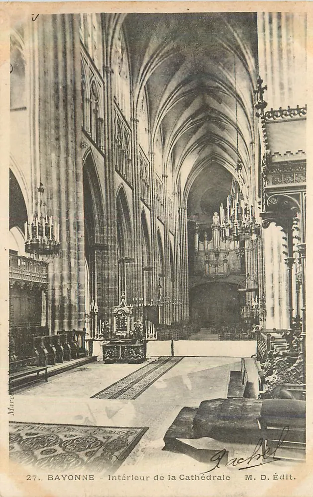 Bayonne - Intérieur de la Cathédrale — M. D. Édit. - Recto