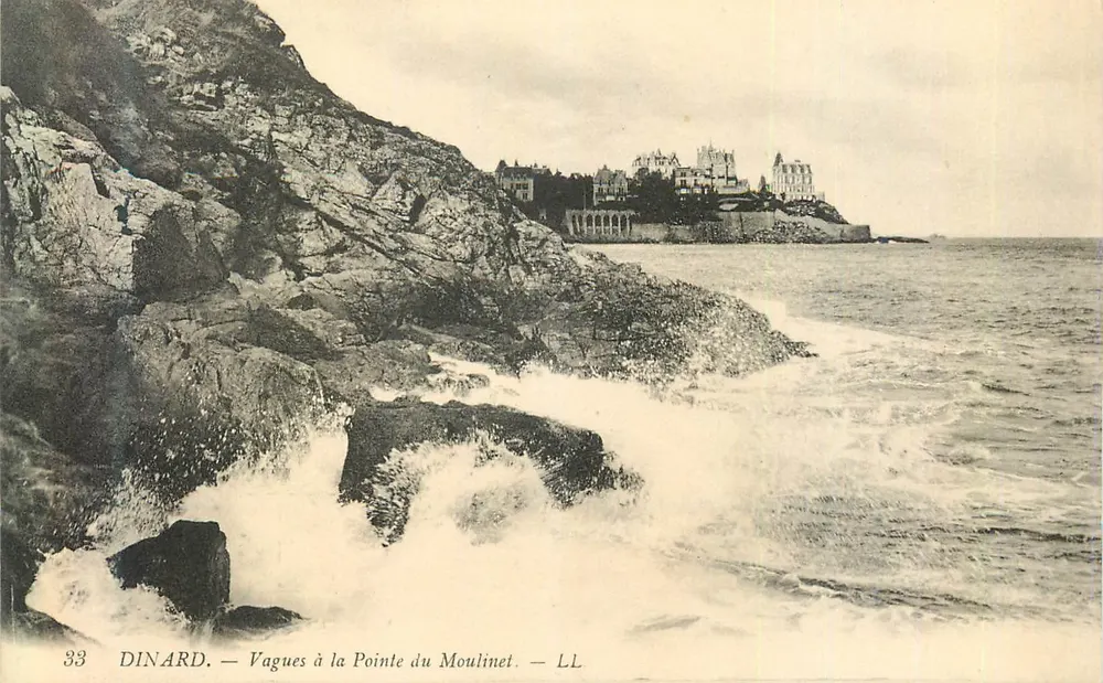 Dinard — Ondas na Ponta do Moulinet — LL - Frente
