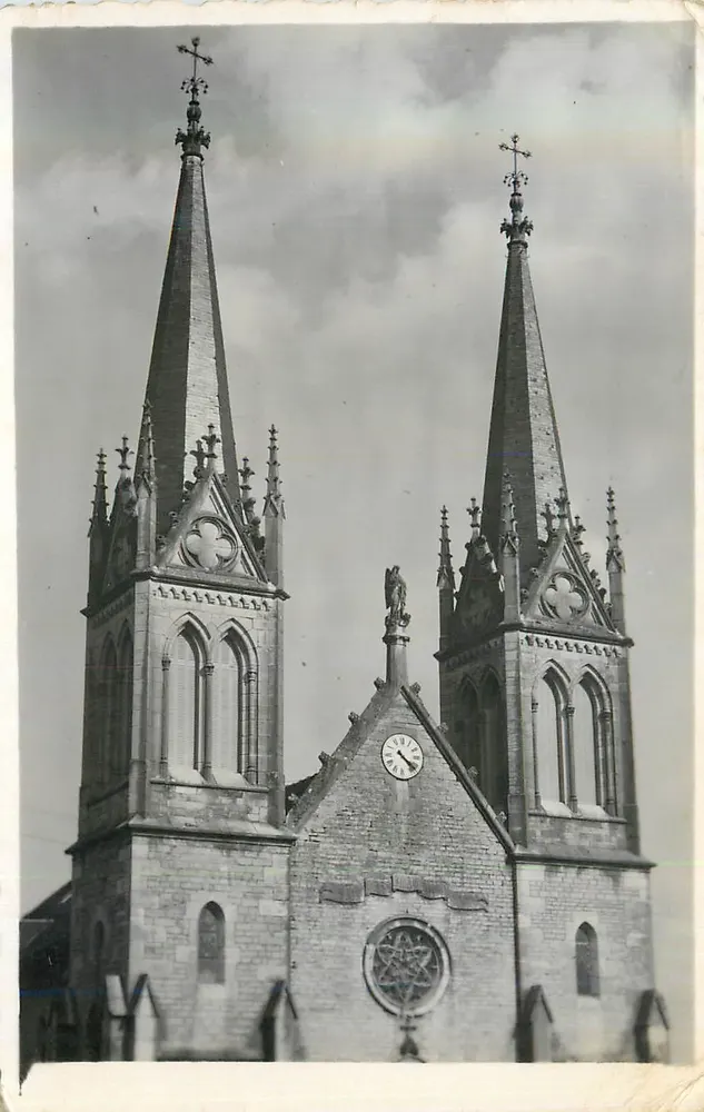 Igreja de Sainte-Croix — vista geral — sem editor ou número visíveis - Frente