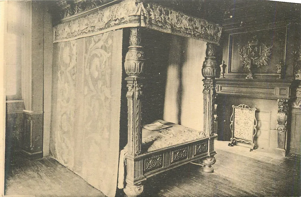 Quarto do Rei — Castelo de Kériolé, Quimper - Frente