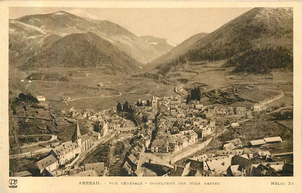 Arreau - Vue générale - Confluent des deux Nestes — Hélio 31 - Recto