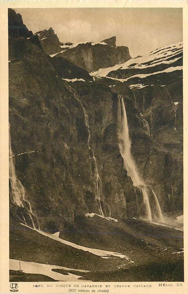 Fond du Cirque de Gavarnie et Grande Cascade — (422 mètres de chute) — Hélios 25 - Recto