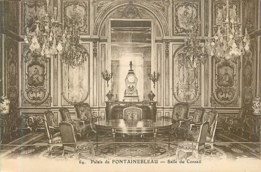 Palais de FONTAINEBLEAU — Salle du Conseil - Recto