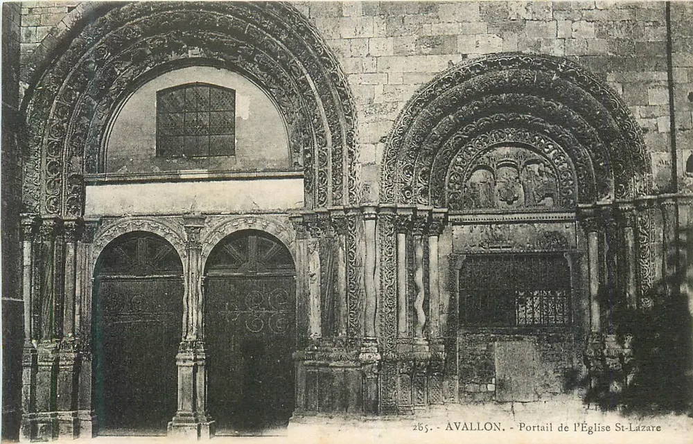 Avallon - Portail de l'Église St-Lazare — n° 265 - Recto