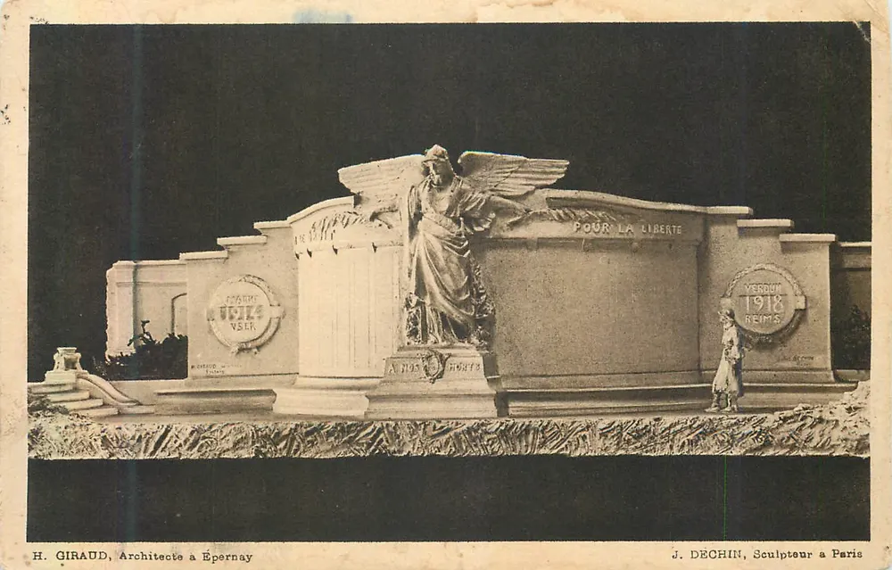 Monument commémoratif à Epernay — Epernay à ses morts 1914-1918 — H. Giraud architecte à Épernay, J. Déchin sculpteur à Paris - Recto