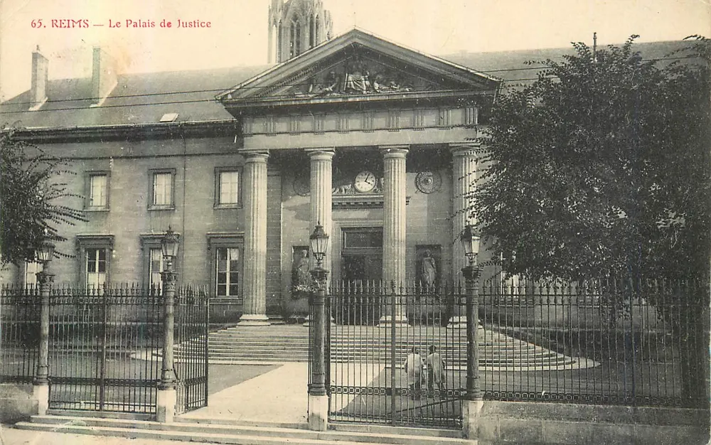 Reims — Pałac Sądowy — Wydawca anonimowy, nr 65 - Awers