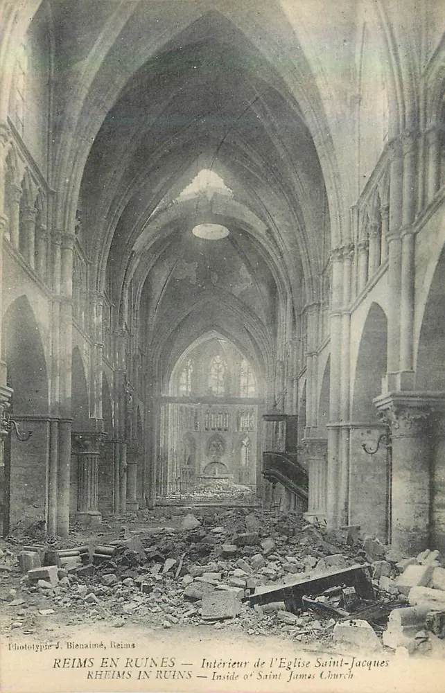Reims in Ruinen — Innenansicht der Kirche Saint-Jacques — Phototypie J. Bienaimé, Reims - Vorderseite
