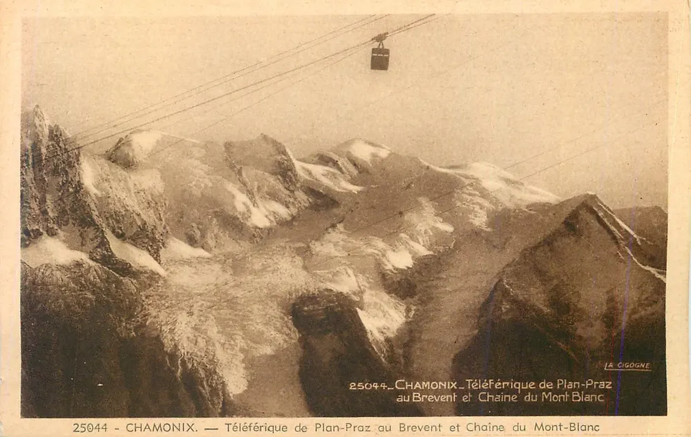 Chamonix — Seilbahn Plan-Praz zum Brevent und zur Mont-Blanc-Kette — La Cigogne - Vorderseite