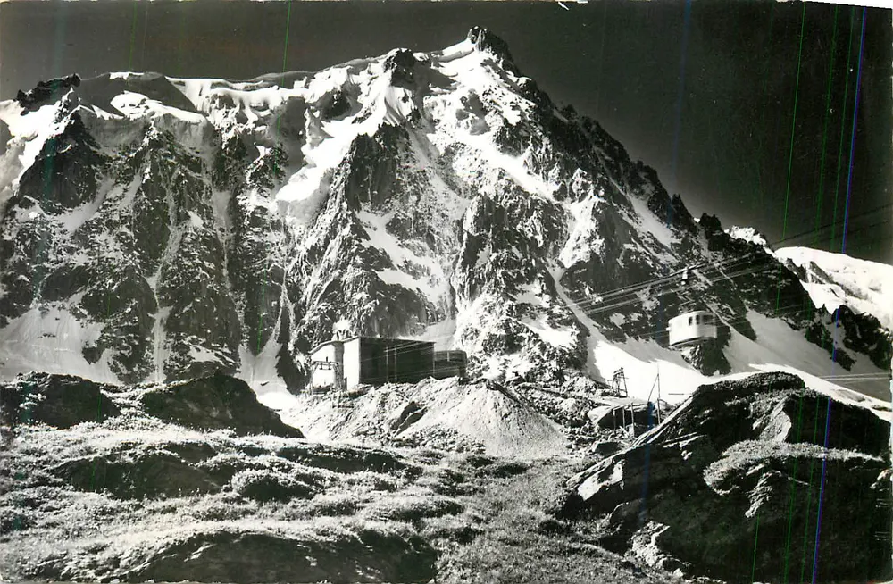 Aiguille du Midi — Seilbahn — Foto von G. ROSSAT-MIGNOD - Vorderseite