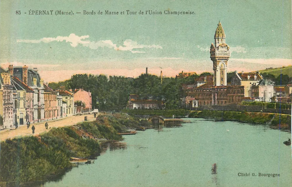 ÉPERNAY (Marne) — Ufer der Marne und Turm der Champagne-Union — Cliché G. Bourgogne - Vorderseite