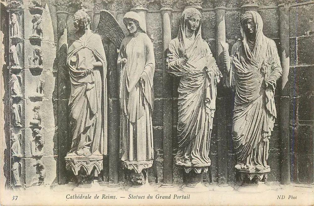 Cathédrale de Reims — Statues du Grand Portail — ND Phot, n°37 - Recto