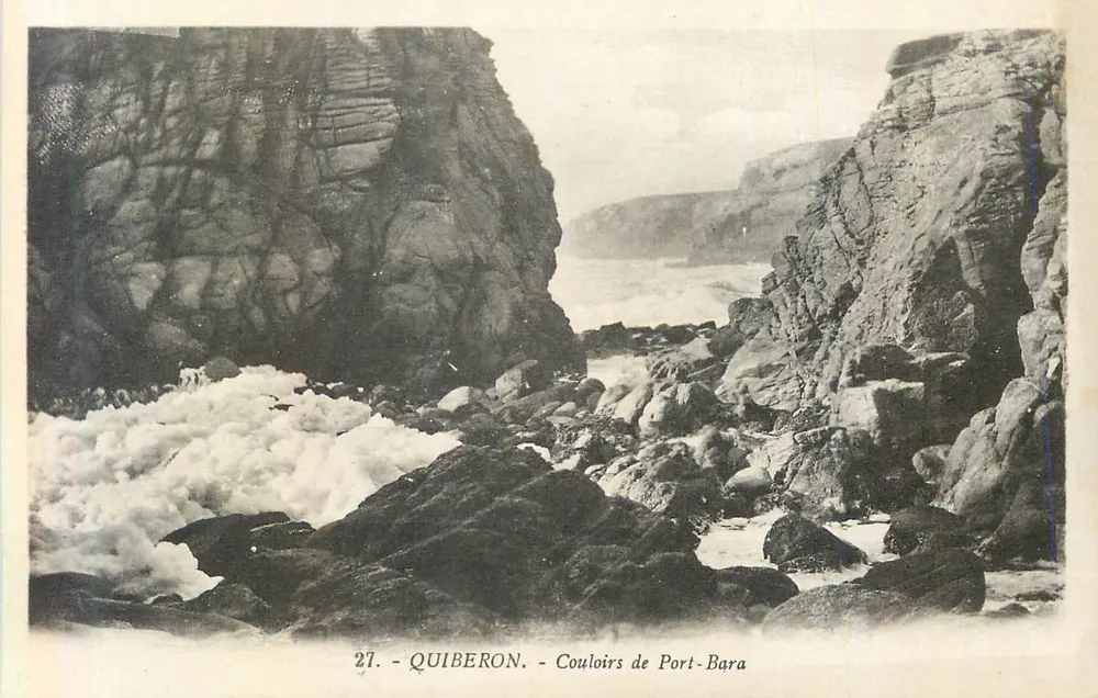 Quiberon — Couloirs de Port-Bara — G. Artaud, Nantes - Recto