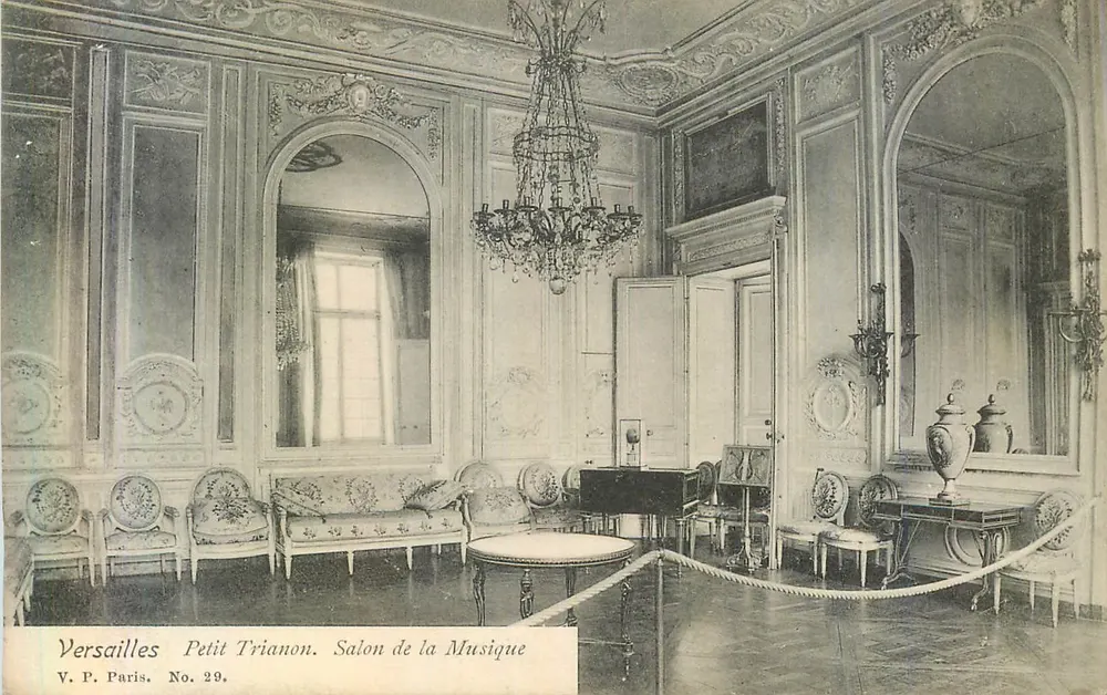 Versailles - Petit Trianon. Salon de la Musique — V. P. Paris. No. 29. - Recto