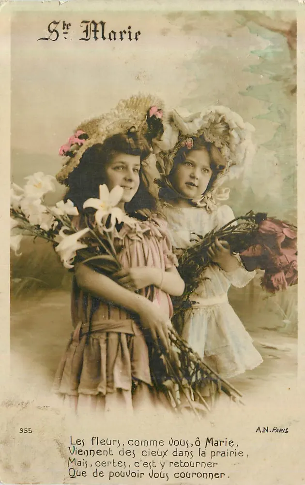 Duas jovens em traje de peregrina — Santa Maria — A.N. PARIS n°355 - Frente