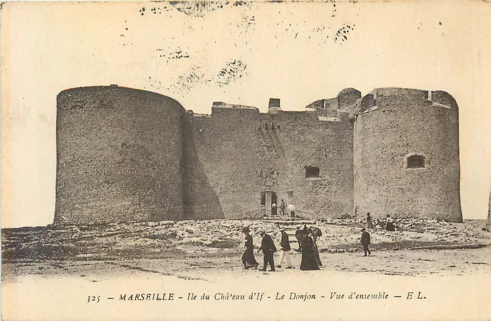 Île du Château d'If - Le Donjon - Vue d'ensemble — E L. - Recto