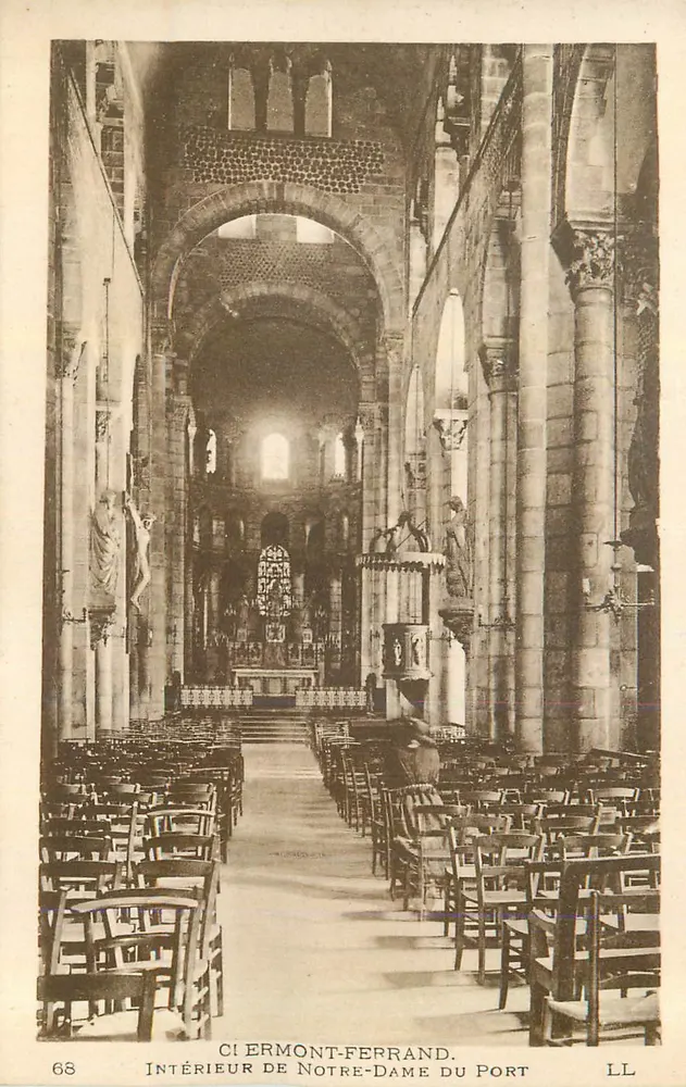 Intérieur de Notre-Dame du Port — Clermont-Ferrand — LL n°68 - Recto