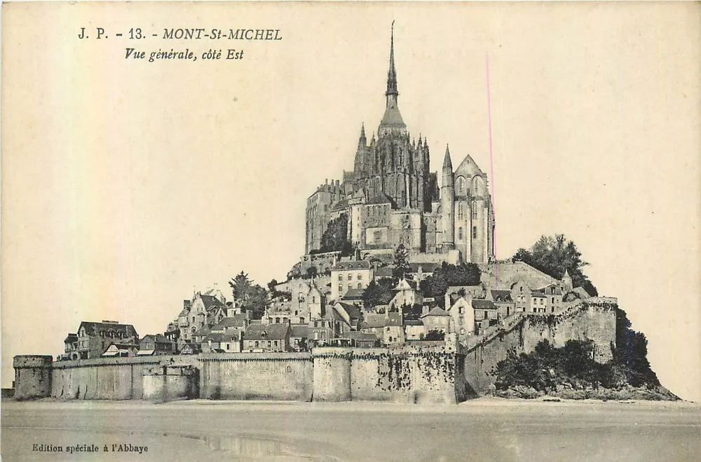 Mont-Saint-Michel — Vue générale, côté Est — J.P. - 13 - Édition spéciale à l'Abbaye - Recto