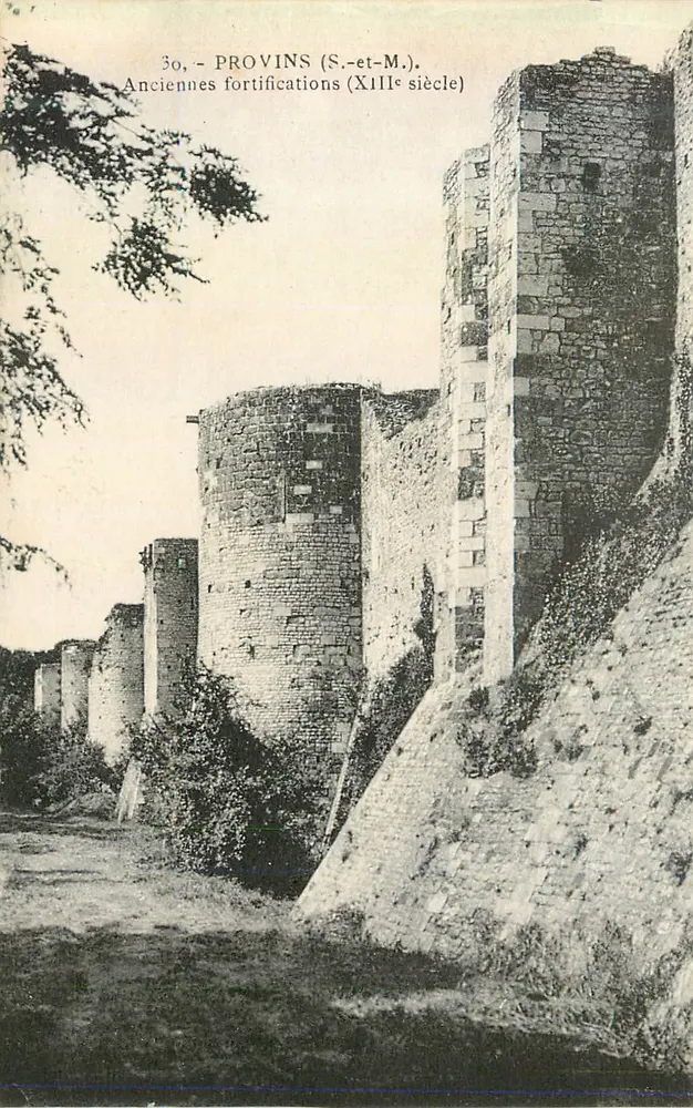 Provins (S.-et-M.) — Alte Festungen (13. Jahrhundert) — J. Bourgogne, Verlag Château-Thierry - Vorderseite