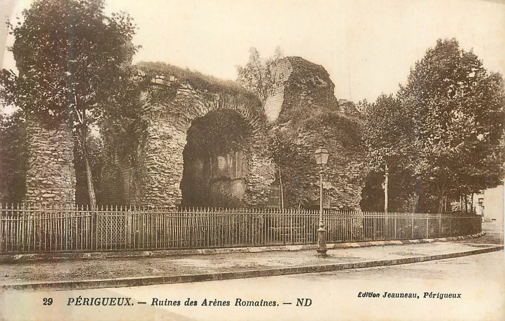 Périgueux — Ruínas das Arenas Romanas — Edição Jeauneau, Périgueux - Frente
