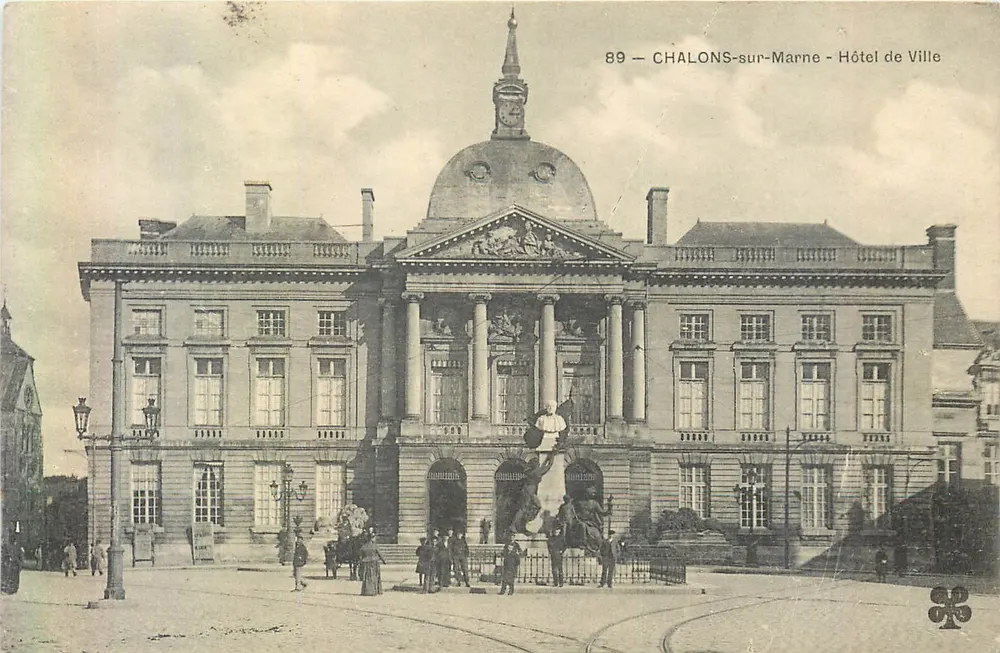 Chalons-sur-Marne — Hotel de Ville — editor desconhecido, n° 89 - Frente