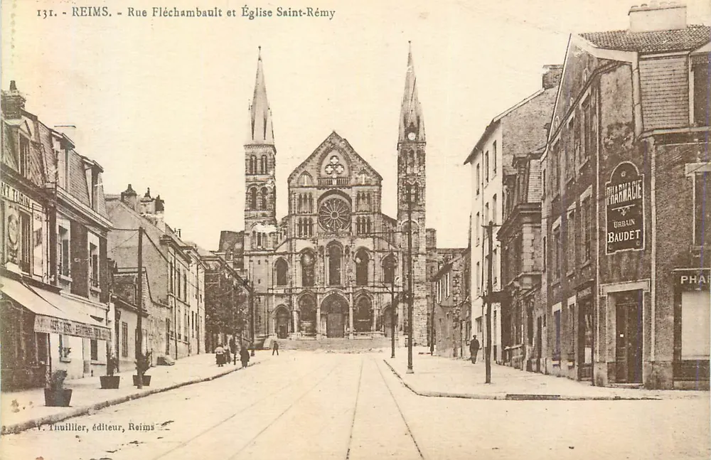 Reims - Rue Fléchambault et Église Saint-Rémy — Y. Thuillier, éditeur, Reims, n°131 - Recto