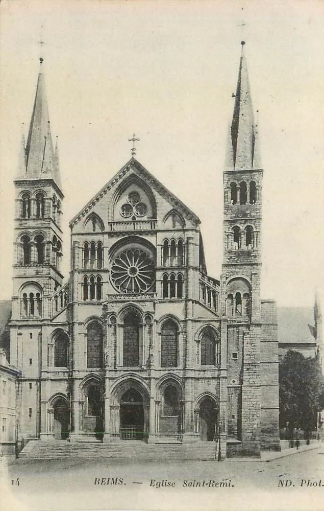 Reims — Igreja de São Remi — ND. Fot. n°14 - Frente