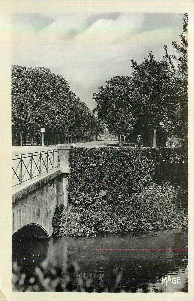 Chalons-sur-Marne — Les Promenades — MAGE - Recto