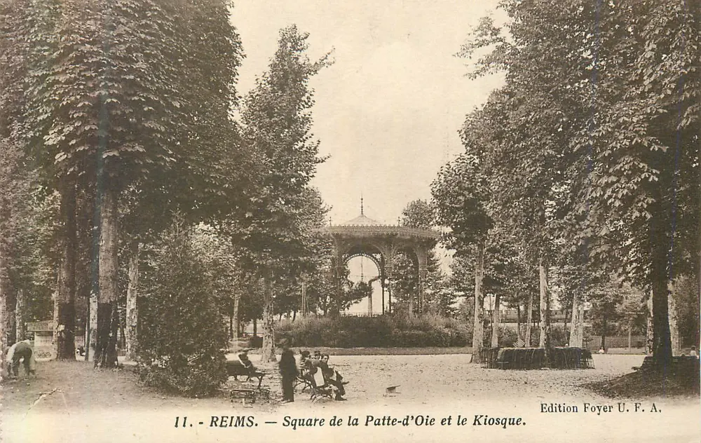 Reims — Square de la Patte-d'Oie und der Kiosk — Edition Foyer U.F.A. - Vorderseite