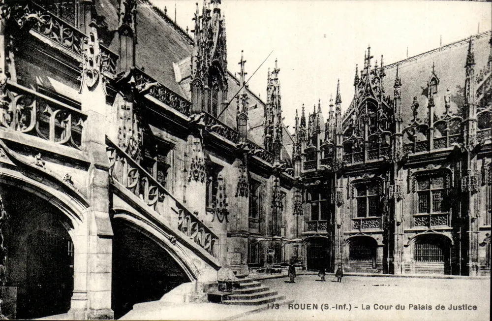 Rouen (S.-Inf.) - A Cour do Palácio de Justiça — Marcel Raltre, Rouen - Frente