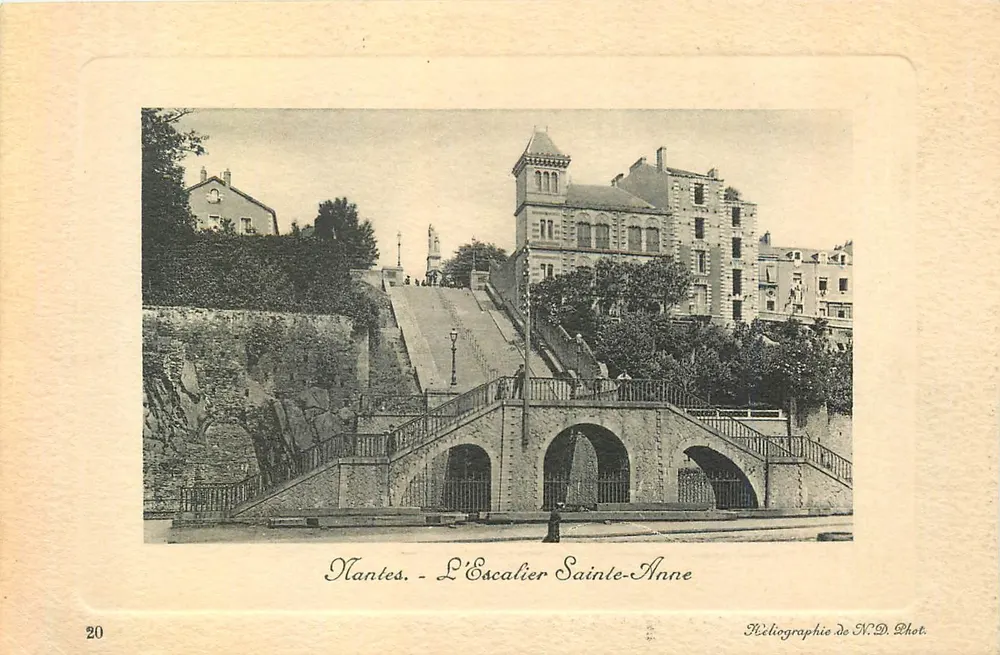 Nantes - A Escada de Santa Ana — Héliographie de N.D. Phot. - Frente