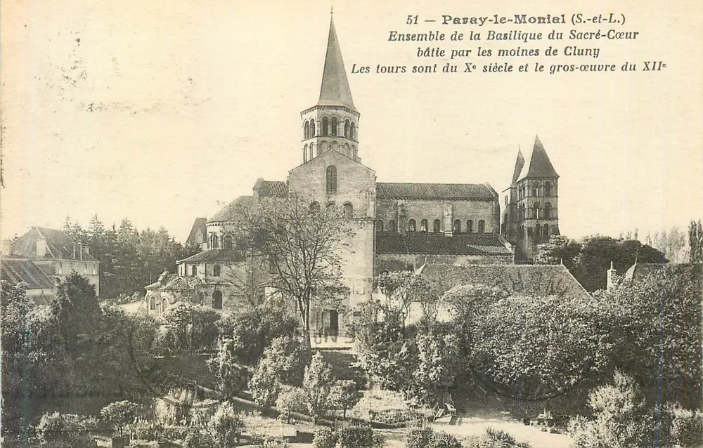 Paray-le-Monial (S.-et-L.) — Ensemble der Basilika des Heiligen Herzens, errichtet von den Mönchen von Cluny — unbekannter Verleger, Nr. 51 - Vorderseite