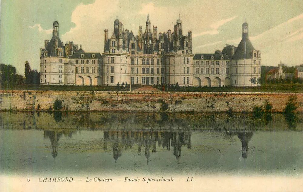 Chambord — Le Château — Façade Septentrionale — LL. - Recto