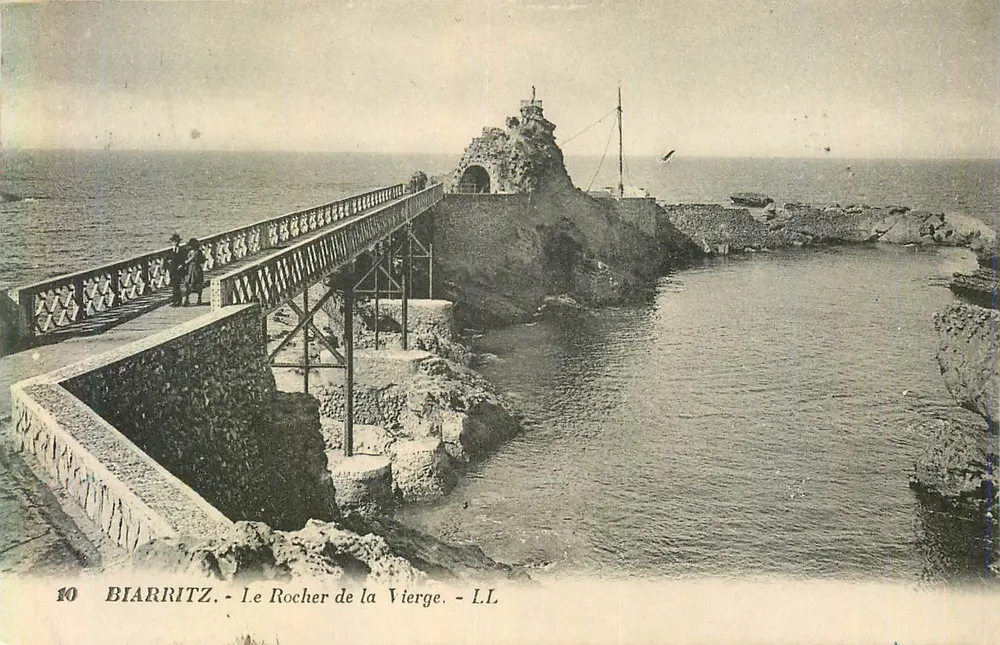 Biarritz — O Rocher de la Vierge — L.L. n°10 - Frente