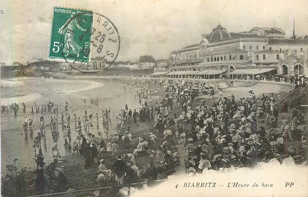 BIARRITZ — A Hora do Banho — PP - Frente