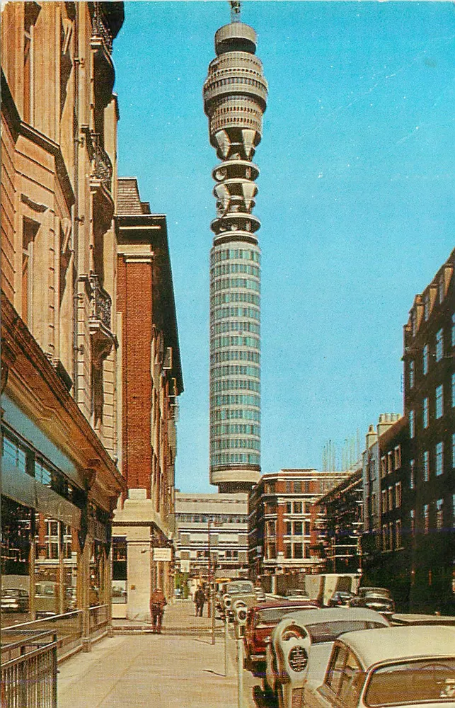 Torre de Londres — vista de uma rua — J. SALMON LTD., SEVENOAKS - Frente
