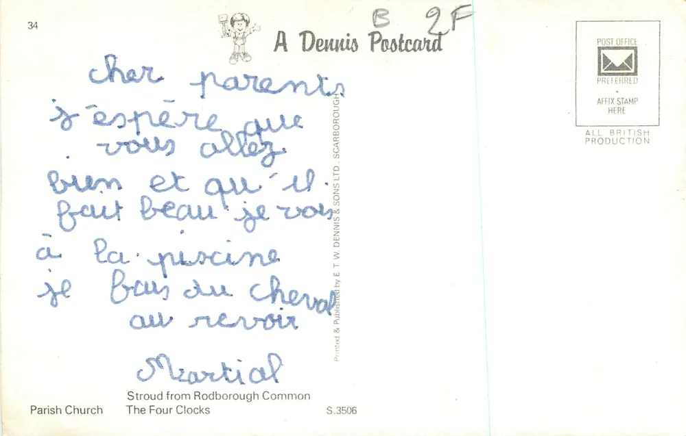 Stroud — Ansicht der Kirche, Panorama und Straße mit Uhr — Verlag E. T. W. Dennis & Sons Ltd. - Rückseite