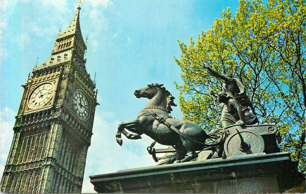 Big Ben i statua Boudicei — seria Natural Colour, wydawca The Photographic Greeting Card Co. Ltd., Londyn, nr 167 - Awers