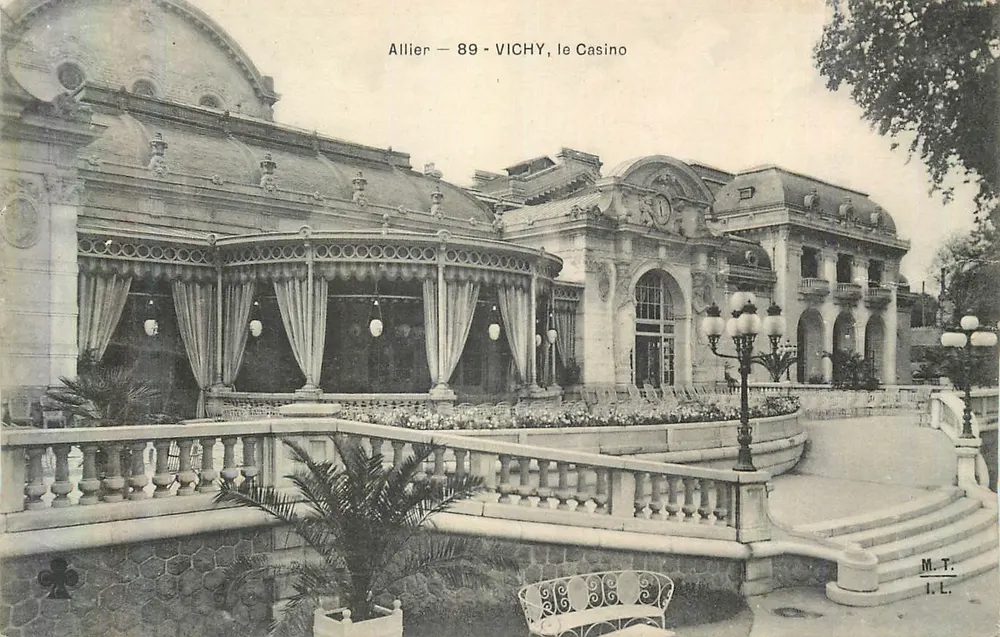 विची, कैसिनो — अल्लियर — 89 — प्रकाशक M.T. I.L. - आगे