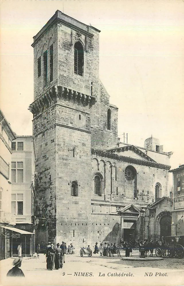 Nîmes — A Catedral — ND Phot. - Frente
