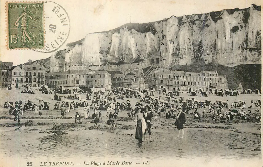 Le Tréport — A Praia com Maré Baixa — LL. n°23 - Frente