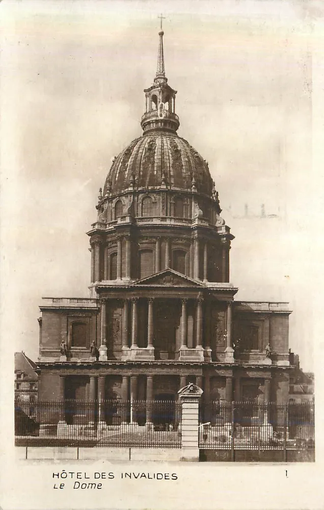 Hôtel des Invalides — O Dômer — Edição do Museu da Armada - Frente